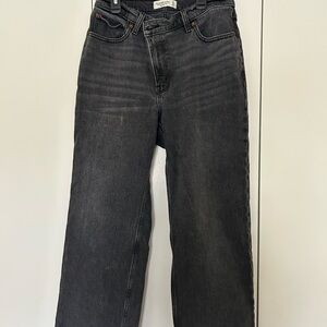 Abercrombie & Fitch crossover waist 90s relaxed jeans